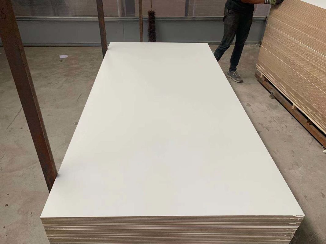 28 X 1160 X 2400mm 정비 접착판 19 또는 21 플라이 안티 슬리프