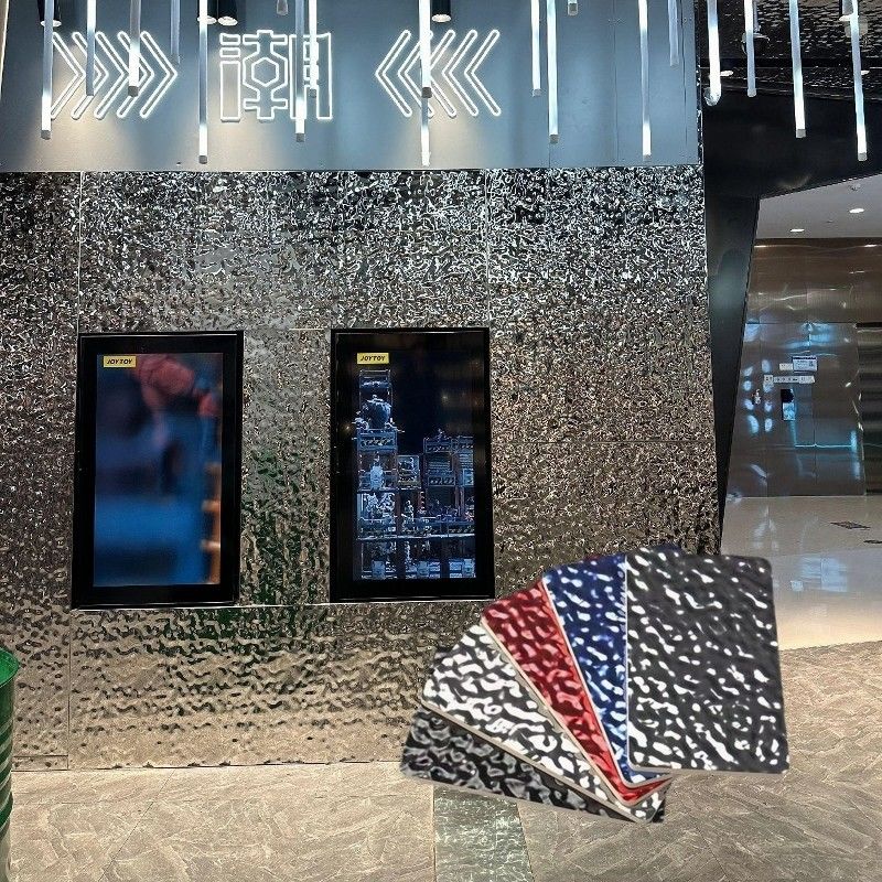 Panel de pared de PVC con diseño de cristal de carbono de ondulación de agua interior de bambú de madera de fibra de bambú de carbón de madera de tablero a prueba de sonido a prueba de fuego