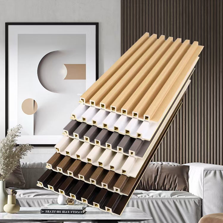 Panel dinding Wpc Dekorasi interior Papan dalam ruangan Kayu Plastik Komposit Wpc Pvc Panel dinding Wpc Fluted Panel dinding alur hitam