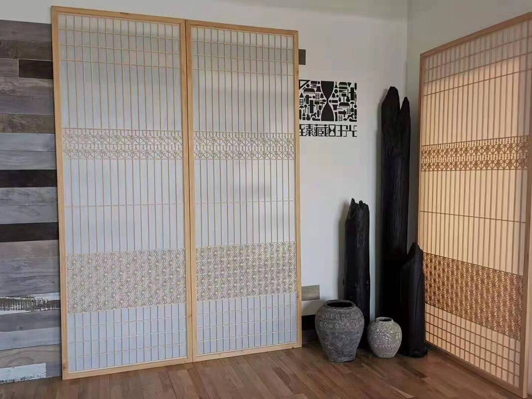 High Technology Traditional Japanese Hinoki Wood Flower Chip or Kumiko for Furniture or Window